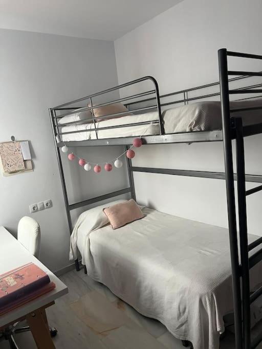 El Pisito Vacasional Apartment Chiclana de la Frontera Bagian luar foto