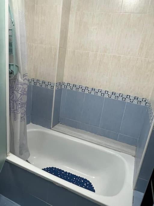 El Pisito Vacasional Apartment Chiclana de la Frontera Bagian luar foto
